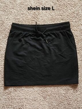 SHEIN Black Drawstring Mini Skirt